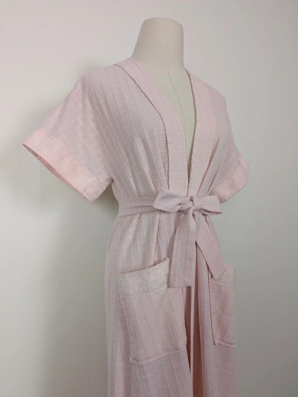 Vintage Robe Baby Pink Maxi Size Small Belted Feminine - Picture 13 of 16